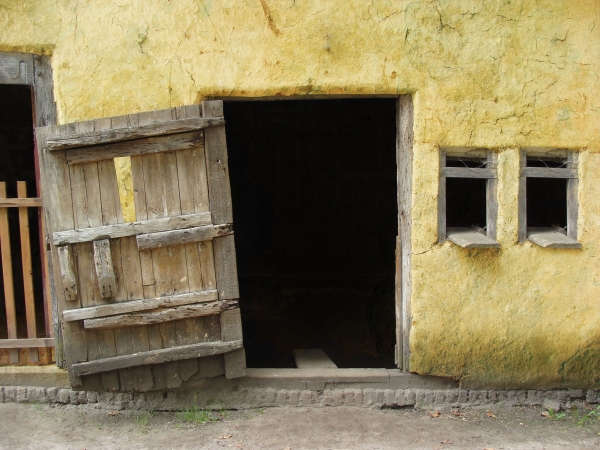 Creation of witch hut: Step 2